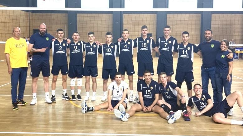 Левски срещу Хебър в спора за титлата за кадетите 🏐
