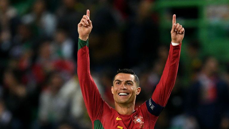 Кристиано Роналдо отново ще е част от националния отбор на Португалия