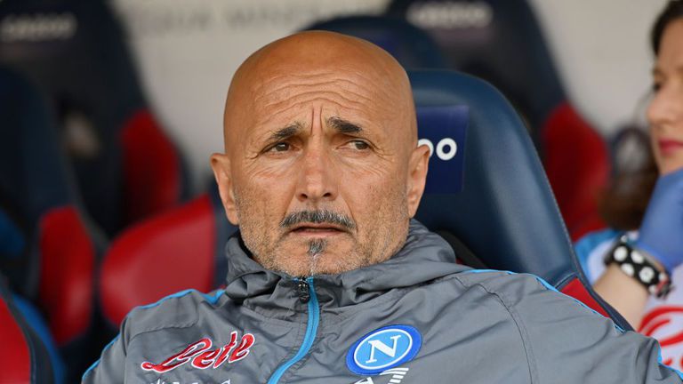 Треньорът на Наполи Лучано Спалети потвърди новината че напуска клуба