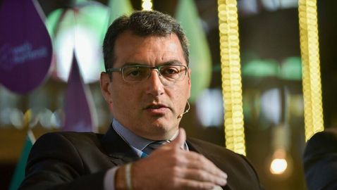 Комоли напусна Тулуза и чака да получи пост в Ювентус