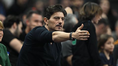  Босът на Панатинайкос към играчите си: Всичко друго от 3-0 е недопустимо, да смажем Олимпиакос за години напред! 