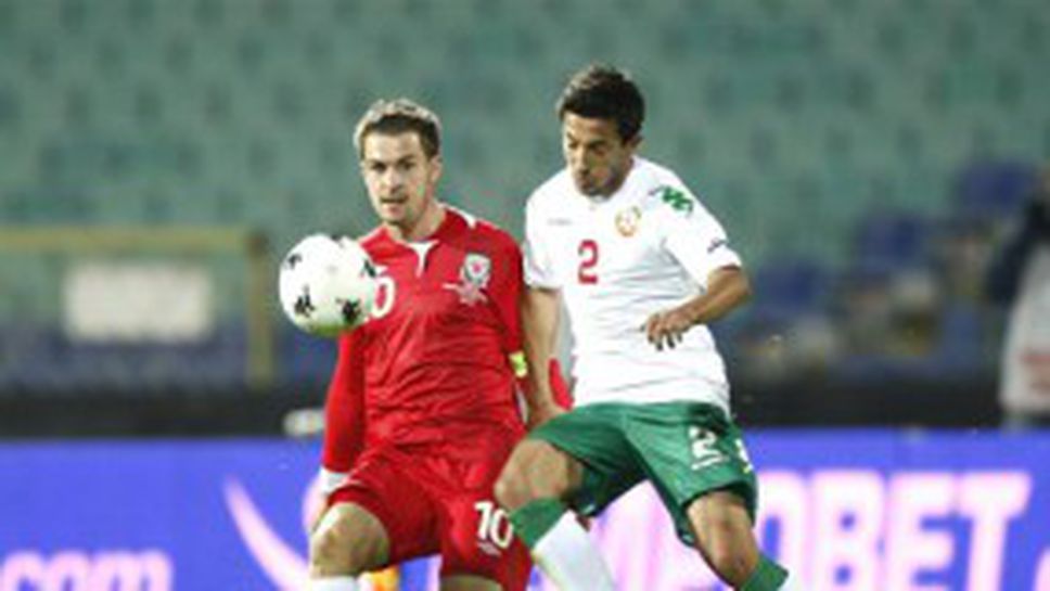 БФС зарадва Любо Пенев с още две контроли