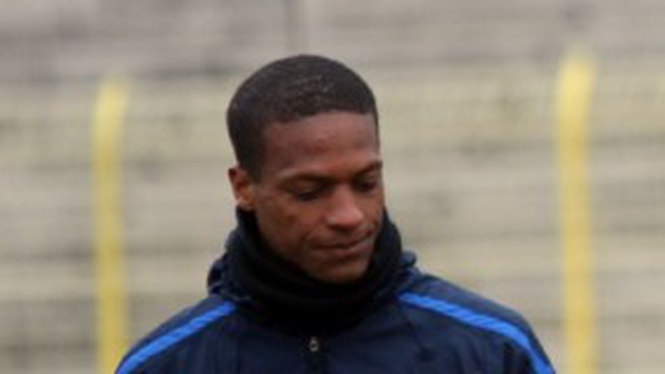 Костов извади холандски титуляр от състава