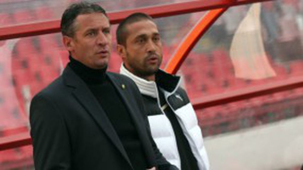 Феновете на Славия искат оставката на Мартин Кушев