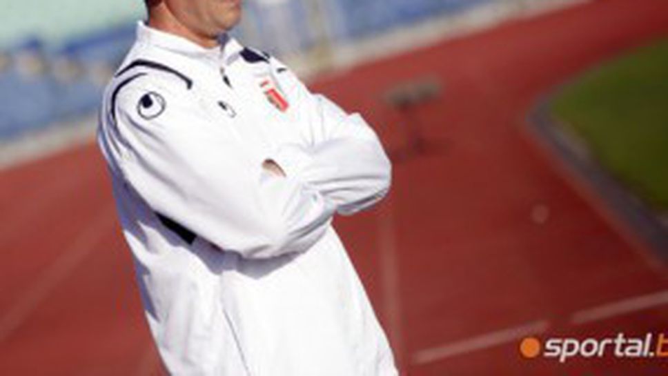 Ботев сменя Радуканов с Матушев