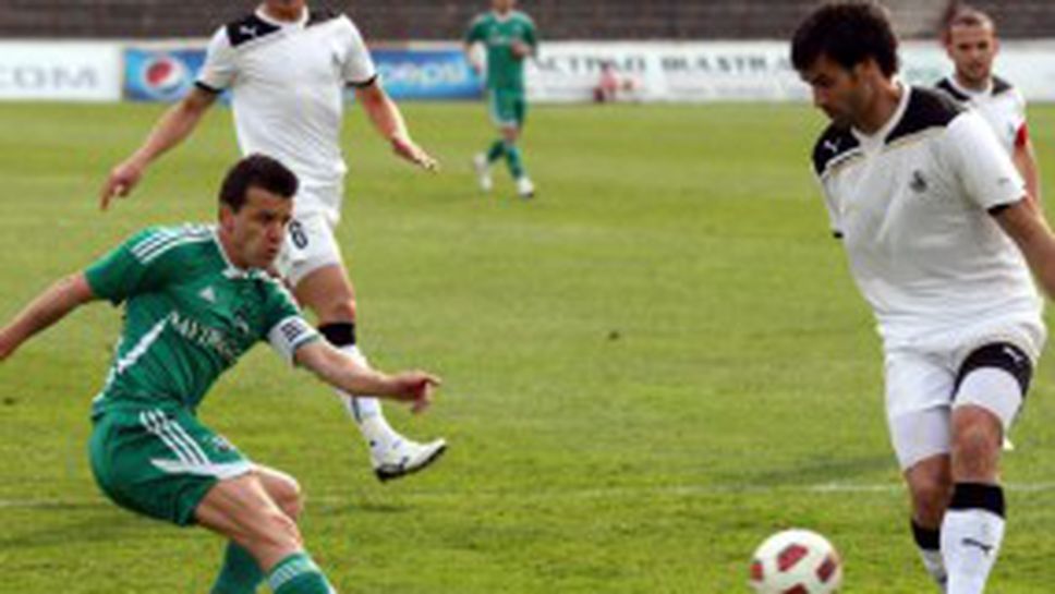 Глоби до 50% от заплатите в Лудогорец