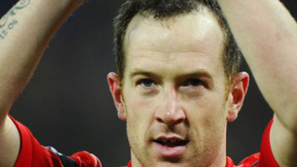 Далглиш отрече, че губи Адам до края на сезона