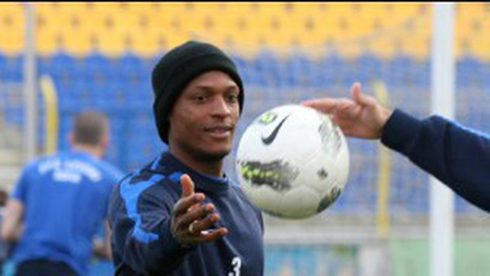 Левски тръгва с най-доброто за Ловеч - вижте групата