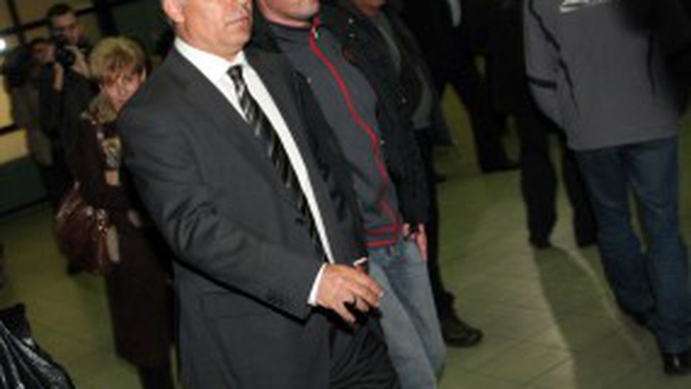 Бивш румънски защитник на Литекс готов за смени Стоичков