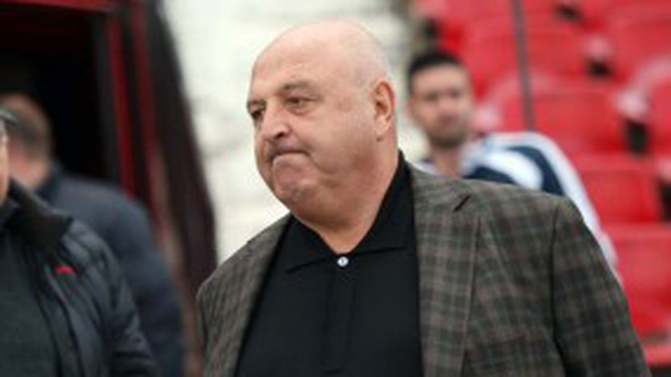 Венци Стефанов: Треньорите на Славия вече напипват състава