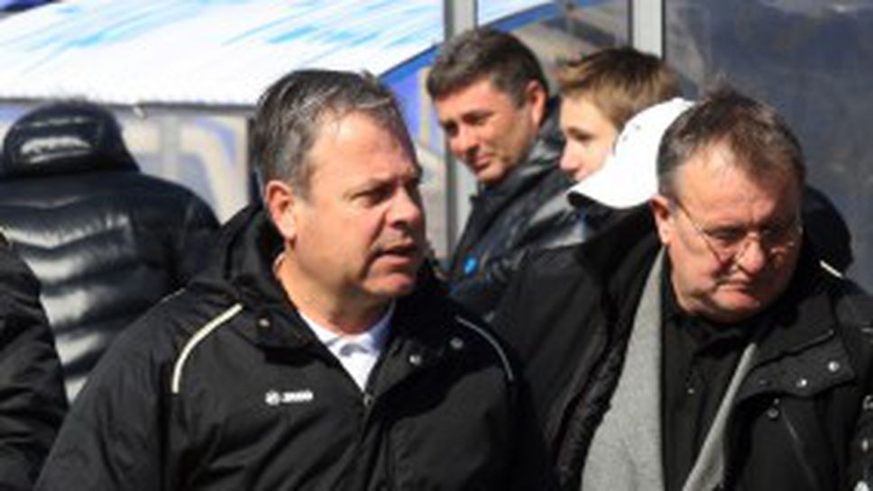 Треньорът на Черно море не се доверява на юноши