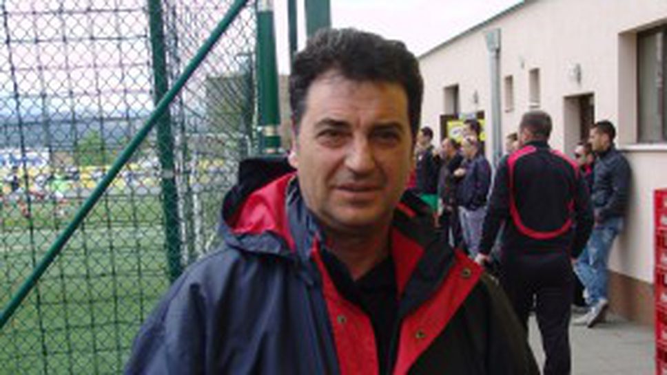 Бащата на Станислав Костов: Всички се радваме на неговите изяви