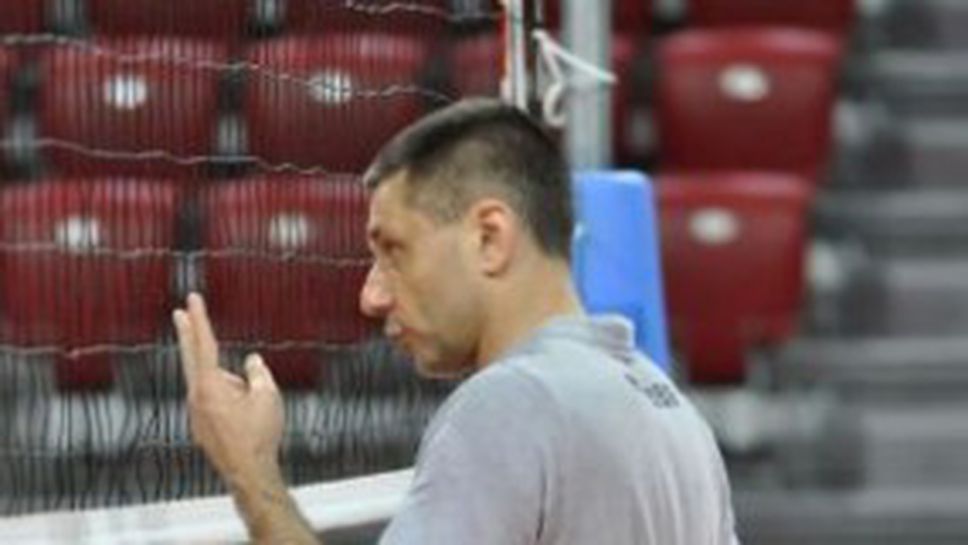 Радо Стойчев с първа тренировка начело на България (ВИДЕО)