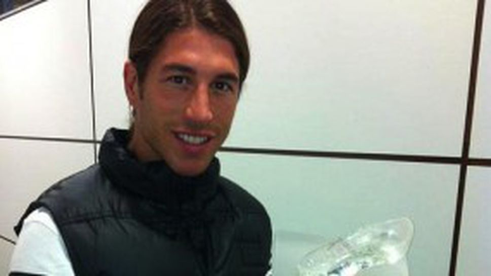 Кристиано подари кристална обувка на всеки съотборник