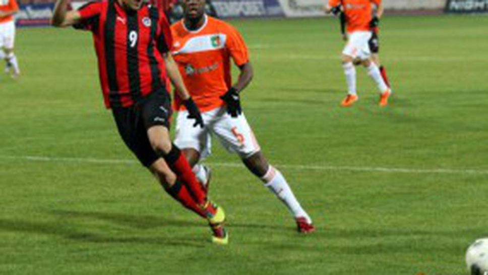 Литекс си отложи мача с Калиакра, за да играе контрола с чужденци