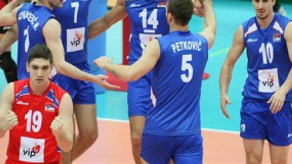 Сърбия издрапа до първа победа след 3:2 над Япония