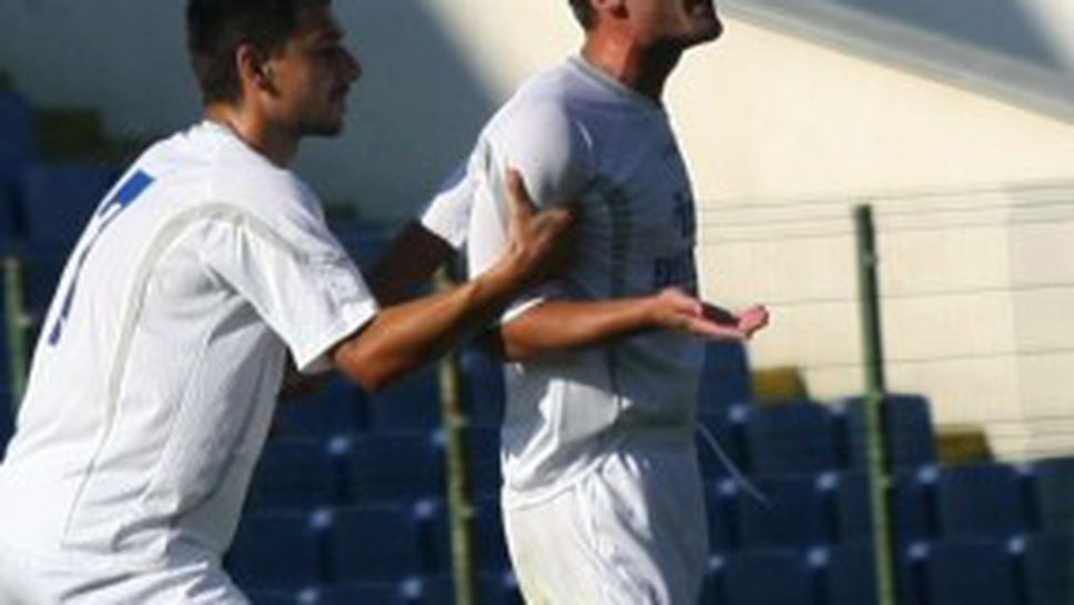 Нико Петров: В Светкавица цял живот чакат мача с Левски