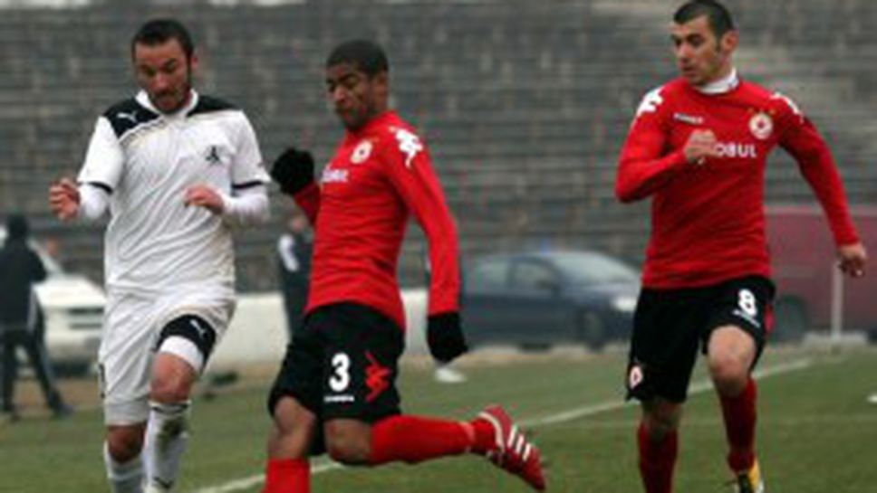 Групата на ЦСКА за мача с Лудогорец - Платини отново не е там