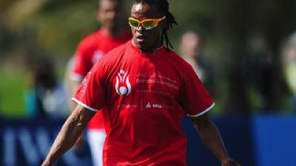 Давидс се завръща в Аякс