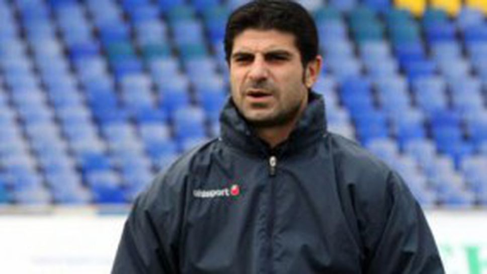 Левски пробва португалски халф