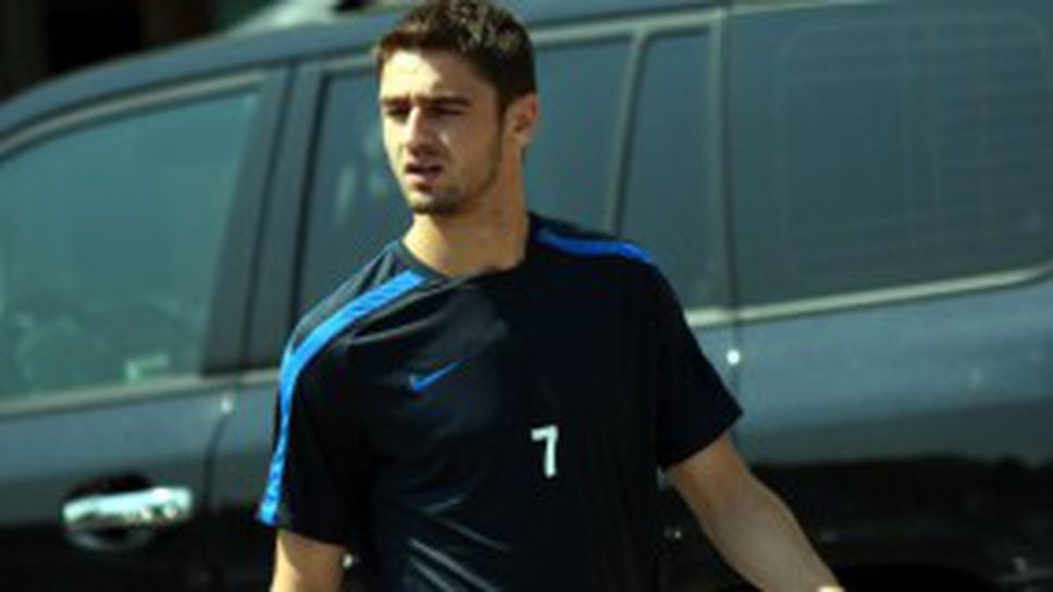 Младоженец взе номера на Кривия в Левски