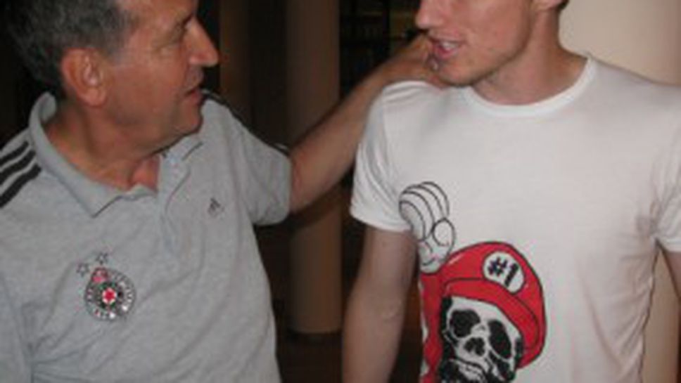 Иван Иванов започна с Партизан