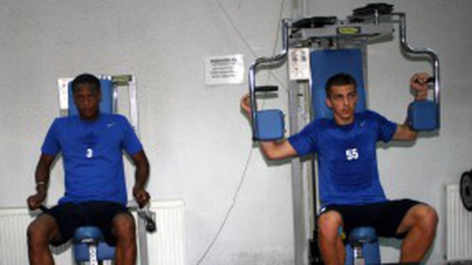 Милиев и Грийн потренираха във фитнеса (видео)