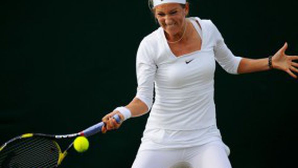 Гръмогласната Азаренка достигна третия кръг на "Уимбълдън"