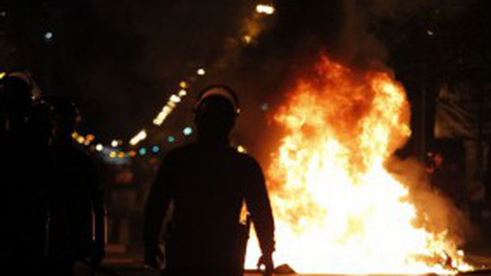 Извънредно положение в Буенос Айрес след изпадането на Ривър Плейт