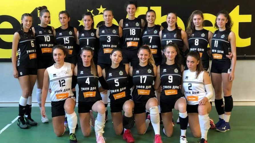 Четири волейболистки на Славия заминават за САЩ