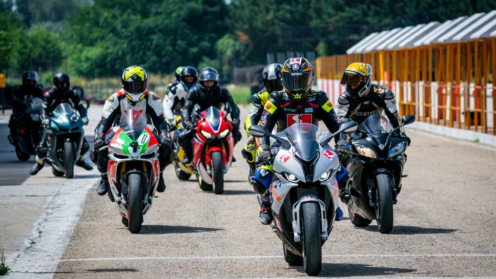 ЕКО мото училище с Мартин Чой на пистата в Серес