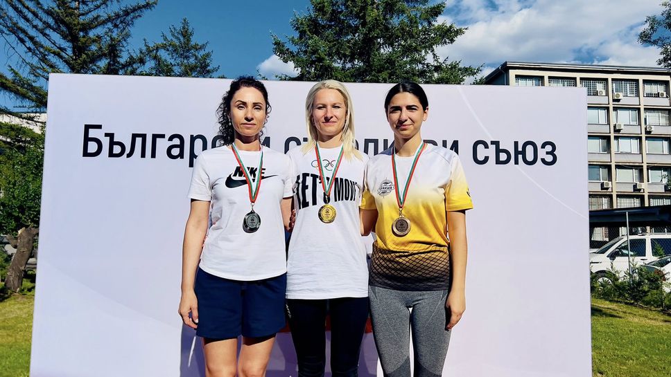 Таня и Антон Ризови с титлите на пушка на Държавното първенство по спортна стрелба