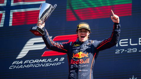 Безпощаден! Никола Цолов отвя конкуренцията в Австрия за победа №3 през сезона