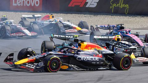 Наказаха Антонели за удара с Верстапен