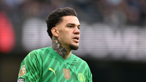  В Ман Сити към този момент интензивно търсят нов титулярен вратар, Едерсон е пред овакантяване 