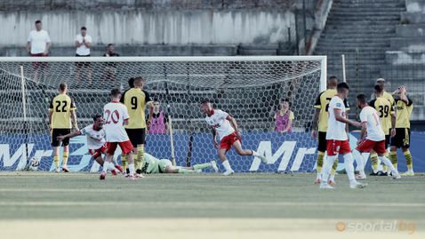 Без победител в сблъсъка между Миньор (Перник) и Беласица