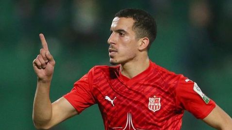  Лудогорец си хареса алжирски халф за заместител на Пьотровски 