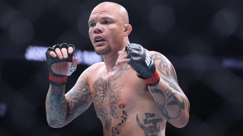 Арестуваха бивш претендент за титлата на UFC