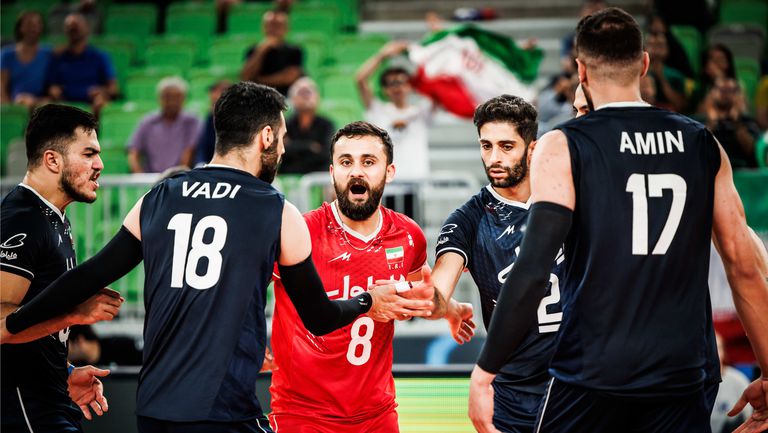 Мъжкият национален отбор на Иран си осигури продължаване напред към