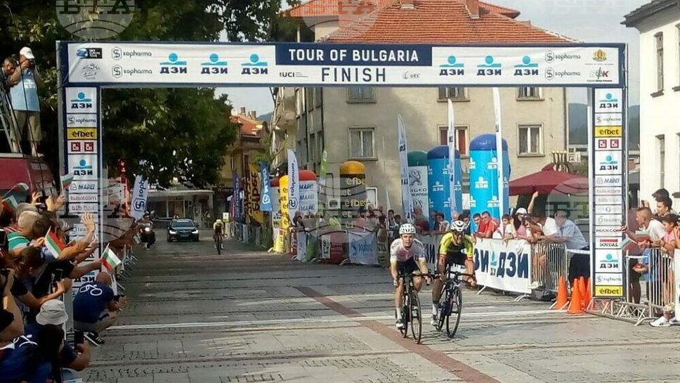Британец спечели втория етап на Обиколката на България