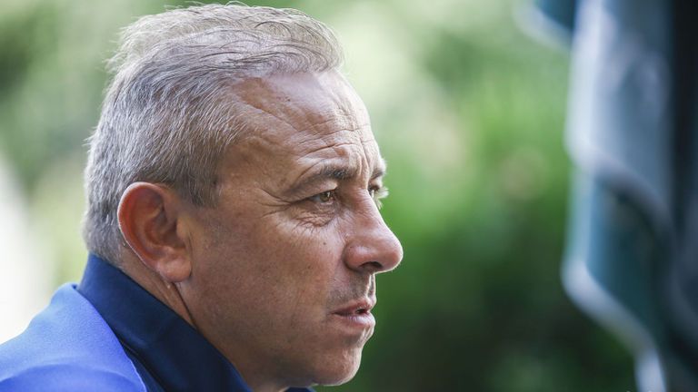 Старши треньорът на Черно море Илиан Илиев ще направи промени