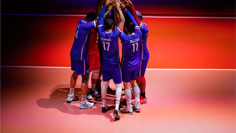 Олимпийският волейболен шампион Франция се класира на практика за 1/8-финалите