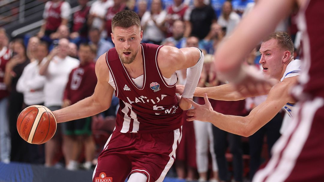 Порзингис поведе Латвия към трудна победа в прибалтийско дерби