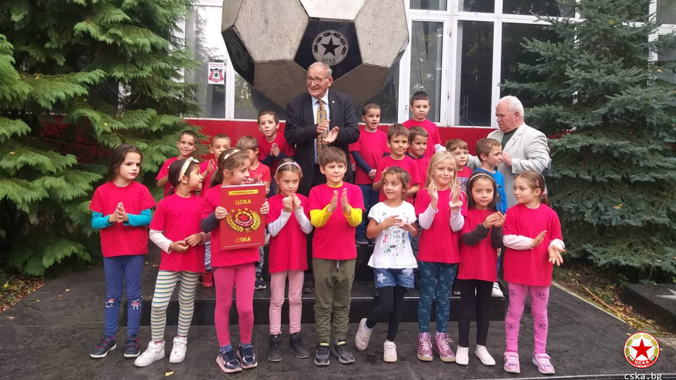 Малчуганите от 34 ДГ "Брезичка" бяха "Специални гости на Армията"