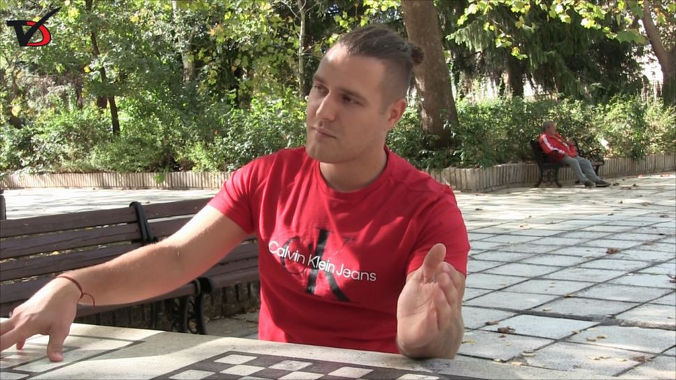 От Тервел до професионалния кеч в САЩ – пътят на сбъднатата детска мечта на Дъмян Попов