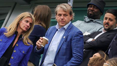  Собственикът на Челси: Учим се, ще намерим решение и ще се оправим 