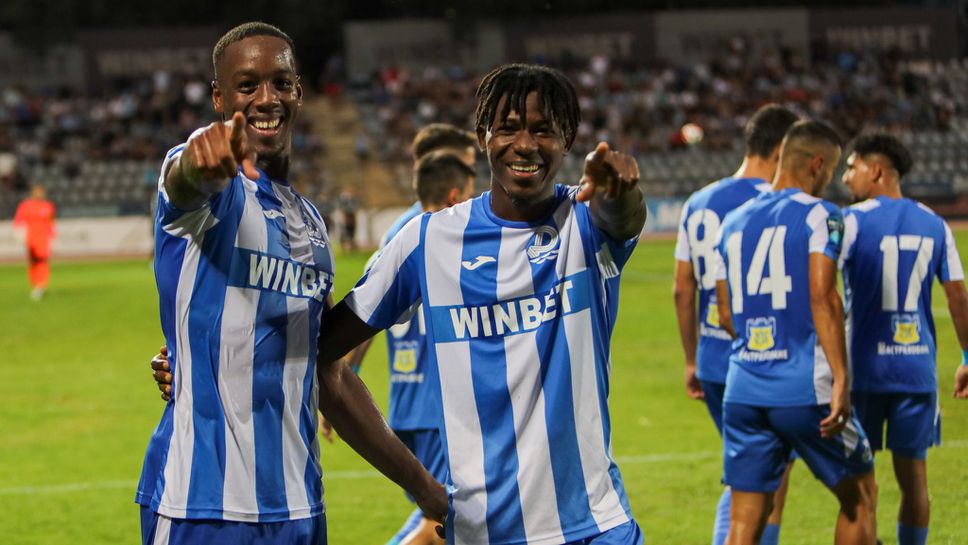 Дунав (Русе) отнесе Хебър в Пазарджик и отново е на върха във Втора лига