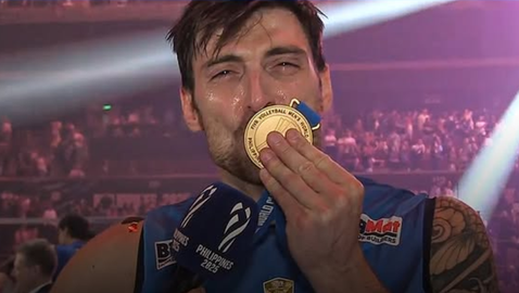 Анцани, който направи огромния жест към Дамян Колев: След 2 трудни години почти се отказах, сега съм световен шампион