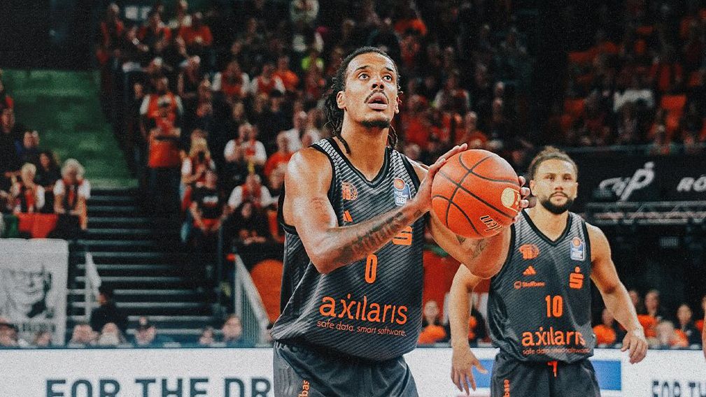 Минчев и Кемниц загубиха на старта на Бундеслигата от финалиста от миналия сезон