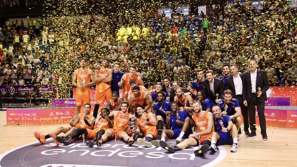 Реал Мадрид преклони глава пред Валенсия за Суперкупата на Испания, 19-годишен стана MVP